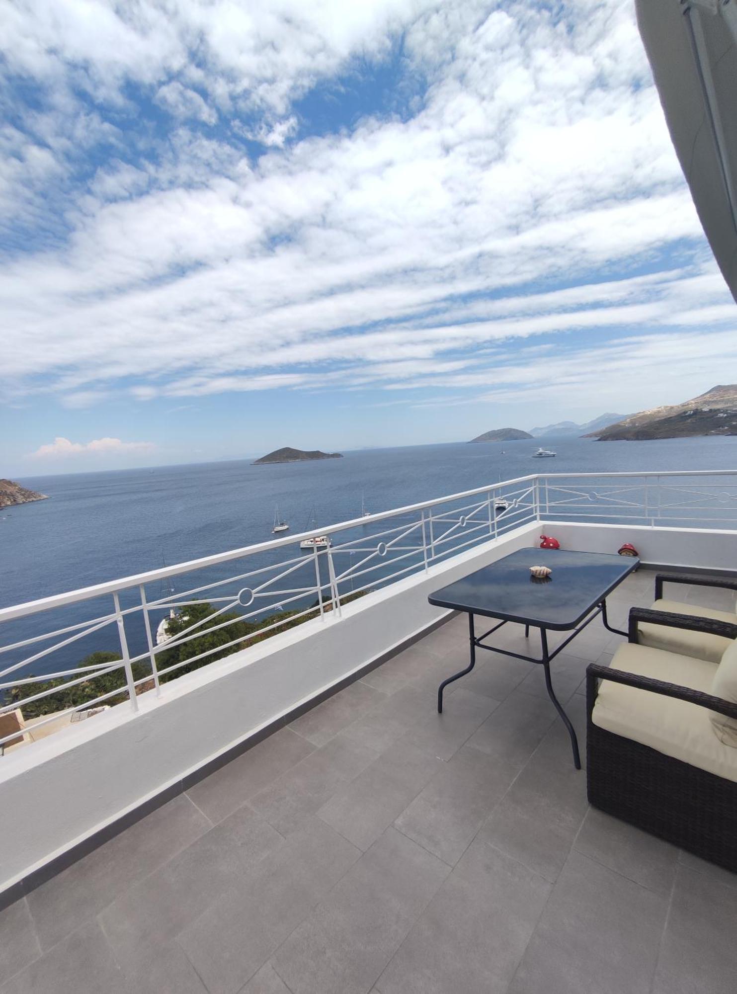 Infinity Blue Suite Panteli Экстерьер фото